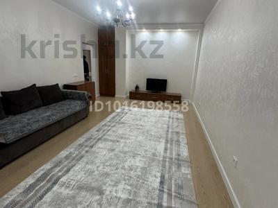 2-комнатная квартира · 78 м² · 5/10 этаж, Алихан Бокейхан 2 за 350 000 ₸ в Астане, Есильский р-н