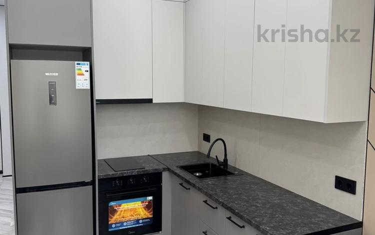 2-комнатная квартира · 42 м² · 1/9 этаж, Навои 58/4 за 350 000 ₸ в Алматы, Ауэзовский р-н — фото 2