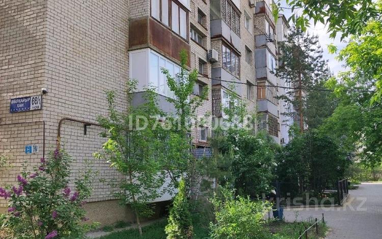 3-бөлмелі пәтер · 82 м² · 6/6 қабат, мкр 6, Абилкайыр Хана 66/1, бағасы: 29.5 млн ₸ в Актобе — фото 2