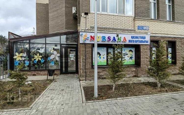 Свободное назначение, офисы, магазины и бутики, склады, общепит, салоны красоты, бани, гостиницы и зоны отдыха, медцентры и аптеки, образование, развлечения · 200 м² за 95 млн ₸ в Караганде, Казыбек би р-н — фото 2