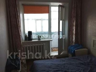 3-бөлмелі пәтер · 65 м² · 5/6 қабат, Камзина 28 — Камзина, бағасы: 12 млн ₸ в Аксу