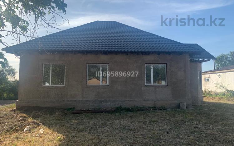 Отдельный дом · 3 комнаты · 130 м² · 12 сот., Жумабаева за 27.8 млн ₸ в Есик — фото 11