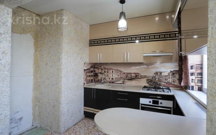 3-комнатная квартира · 60.9 м² · 3/5 этаж, Абая 14 за 23.5 млн ₸ в Костанае — фото 2