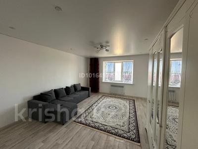 2-комнатная квартира · 80 м² · 9/10 этаж, Самал 86 за 28.5 млн ₸ в Уральске