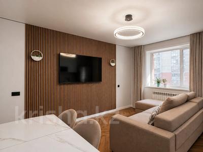 2-комнатная квартира · 60.6 м² · 2/14 этаж, ул. Момышулы за 33 млн ₸ в Караганде, Казыбек би р-н