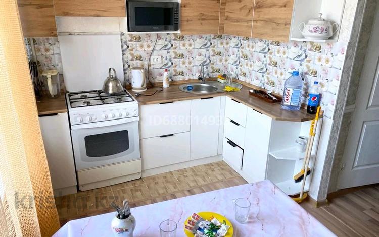 2-бөлмелі пәтер · 56 м² · 3/5 қабат, мкр Сары Арка — Площадь Исатая и Махамбета, бағасы: 250 000 ₸ в Атырау — фото 9