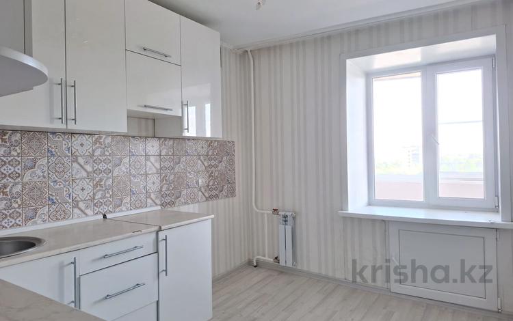 1-комнатная квартира · 42 м² · 8/9 этаж, Бориса Александрова 8/1 за 17.8 млн ₸ в Усть-Каменогорске — фото 2