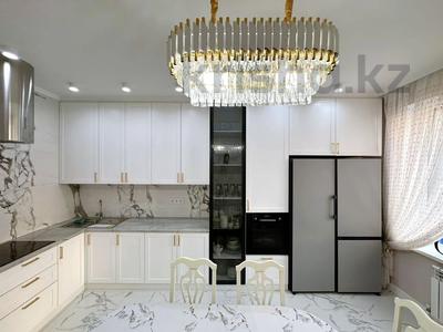 3-комнатная квартира, 100 м², 9/16 этаж, Кожабекова 17/1 за 90 млн 〒 в Алматы, Бостандыкский р-н