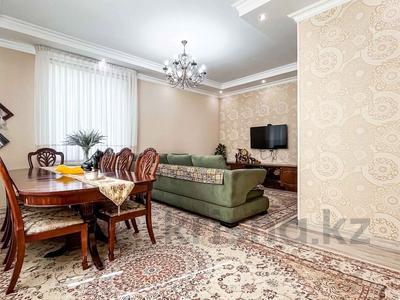 Отдельный дом • 5 комнат • 195 м² • 5.5 сот., Кожамкулова 203 за 155 млн 〒 в Алматы, Алмалинский р-н