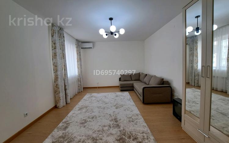 1-комнатная квартира · 42 м² · 4/8 этаж, Е-356 ул — Пересечение Улы дала, Бухар жырау за 200 000 ₸ в Астане, Есильский р-н — фото 2