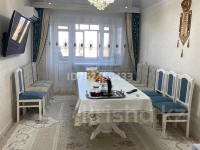 Пәтерлер в Улытау обл.: 3-бөлмелі пәтер · 60 м² · 5/5 қабат, Есенберлина 15 — Акимат конечная остановка, бағасы: 15 млн 〒 3-бөлмелі пәтер · 60 м² · 5/5 қабат, Есенберлина 15 — Акимат конечная остановка, бағасы: 15 млн 〒 в Жезказгане
