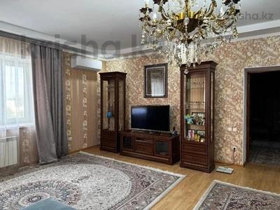 5-бөлмелі пәтер · 211 м² · 4/5 қабат, Наурыз 6б, бағасы: 77 млн 〒 в Костанае