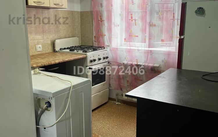 1 бөлме · 40 м² · 1/1 қабат, мкр Таугуль-3 28 — Сауранбаева, бағасы: 160 000 ₸ в Алматы, Ауэзовский р-н — фото 2