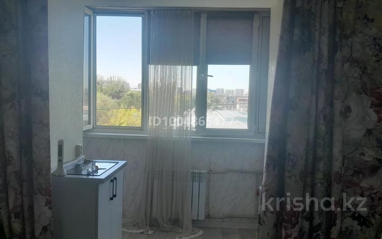 1-комнатная квартира · 16 м² · 5/5 этаж, Шевченко — Шевченко Манаса за 165 000 ₸ в Алматы, Алмалинский р-н — фото 2