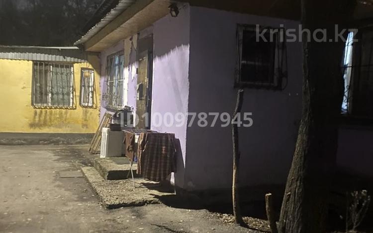 3-комнатная квартира · 40 м² · 1/2 этаж, Чернышевского 47 — Сейфуллина Чернышевского за 27 млн ₸ в Алматы, Турксибский р-н — фото 2