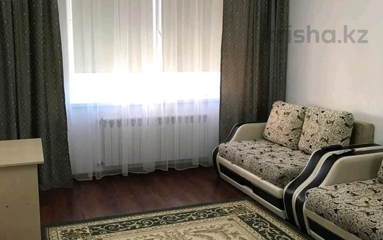 1-бөлмелі пәтер, 50 м², 5/7 қабат ай сайын, Ул-38, бағасы: 170 000 〒 в Астане, Есильский р-н — фото 2