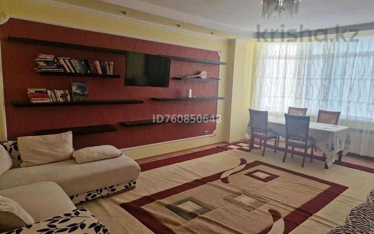 2-комнатная квартира · 76 м² · 3/6 этаж, Сатпаева 48а за 28 млн ₸ в Атырау — фото 11