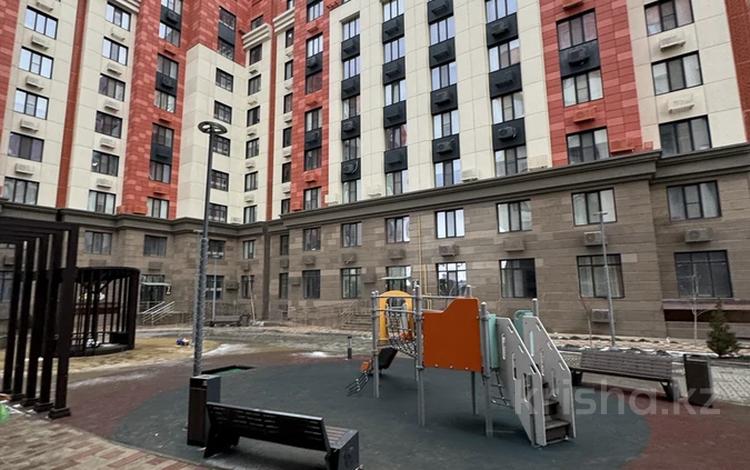 2-бөлмелі пәтер · 75 м² · 2/9 қабат, мкр Нурсая, Абулхайыр хана 74/1, бағасы: 350 000 ₸ в Атырау — фото 2