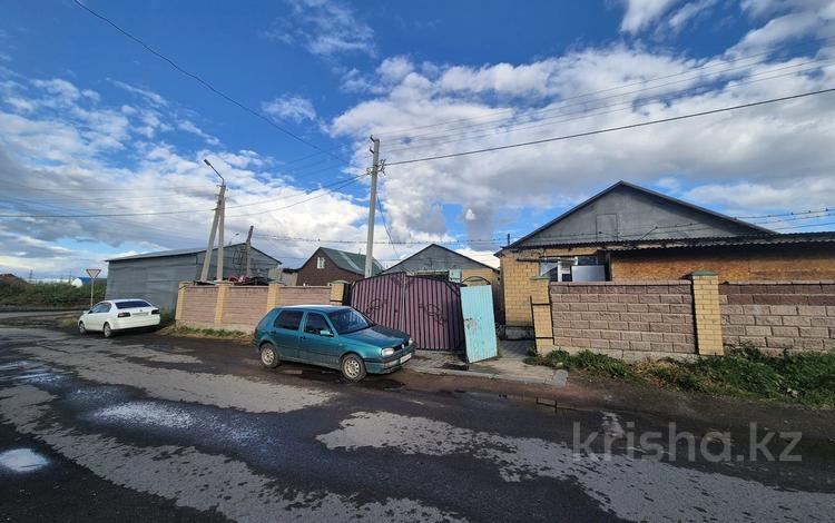 Отдельный дом · 4 комнаты · 150 м² · 8 сот., Матросов 22 за 29.8 млн 〒 в Астане, р-н Байконур — фото 2