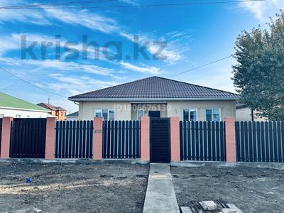 Отдельный дом · 4 комнаты · 170 м² · 8 сот., мкр Балауса, Мустафа Өзтүрік 36 — Даулет нан за 35 млн 〒 в Атырау
