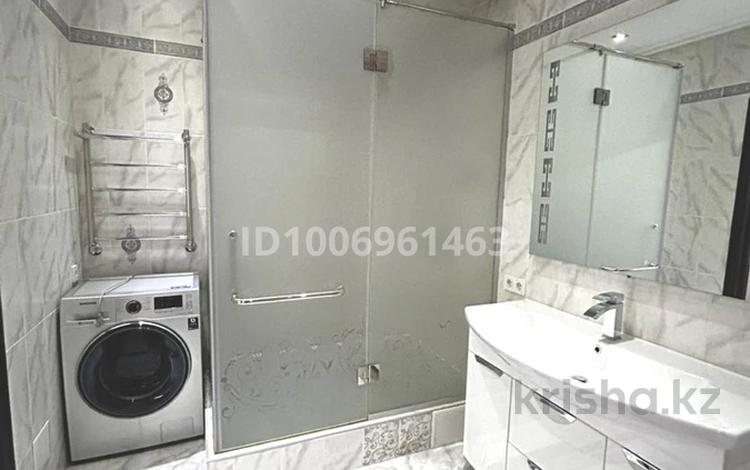 3-бөлмелі пәтер · 107 м² · 12/18 қабат, Навои — Торайгырова, бағасы: 550 000 ₸ в Алматы, Бостандыкский р-н — фото 2