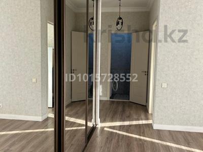 2-бөлмелі пәтер · 65 м² · 11/12 қабат, Абикен Бектуров 1/2, бағасы: 300 000 ₸ в Астане, Есильский р-н
