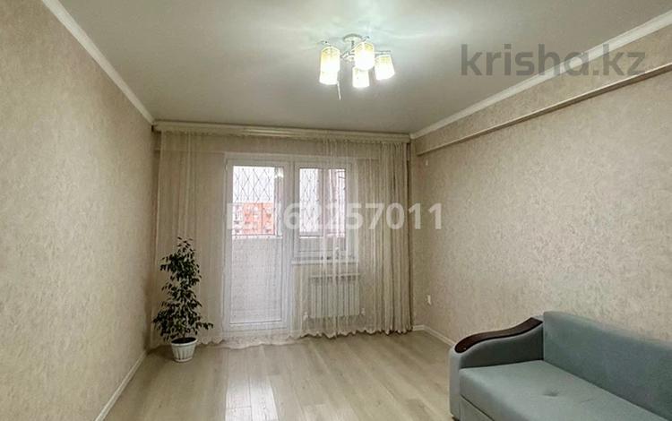 1-комнатная квартира · 43.3 м² · 9/10 этаж, мкр Шугыла, Жунисова 14/15 — С задней стороны дома расположен Магнум за 26.5 млн ₸ в Алматы, Наурызбайский р-н — фото 2