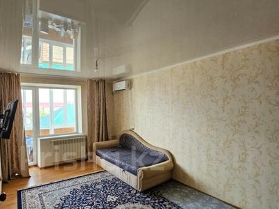 1-комнатная квартира · 35 м² · 5/5 этаж, Льва Толстого за 12 млн ₸ в Уральске