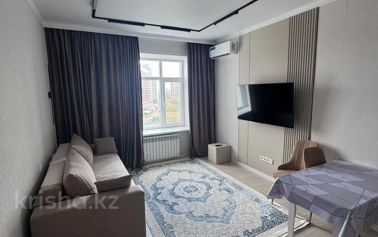 2-комнатная квартира · 40 м² · 7/12 этаж, E 181 за 240 000 ₸ в Астане, Есильский р-н — фото 12
