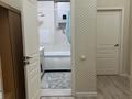 2-комнатная квартира · 80 м² · 8/9 этаж, 17-й мкр 29 — Жилой комплекс BS Residence расположен в одном из самых востребованных районов Актау — 17 микрорайоне, где создана комфортная городская среда для жизни. Дом находится в удачной локации: в пешей доступности есть всё необходимое для повседневной жизни. Рядом расположены продуктовые магазины, супермаркеты, аптеки, кафе, кофейни, отделения банков, салоны красоты, торговые объекты, а также крупные магазины бытовой техники и торговые центры. Для семей с детьми поблизости находятся детские сады и школа. (korter.kz⁠) ЖК находится всего чуть более чем в километре от побережья Каспийского моря, поэтому до набережной можно быстро добраться как пешком, так и на автомобиле. Удобные подъездные пути и развитая транспортная инфраструктура позволяют легко попасть в любую часть города. (korter.kz⁠) Сам комплекс BS Residence — современный жилой квартал с благоустроенной территорией, парковочными местами и развитой коммерческой инфраструктурой на первых этажах, что делает проживание максимально комфортным. (Krisha.kz⁠) Это отличный вариант для тех, кто ценит удобное расположение, развитую инфраструктуру и комфортную городскую жизнь, где всё необходимое находится буквально в нескольких минутах от дома. за 300 000 ₸ — фото 13