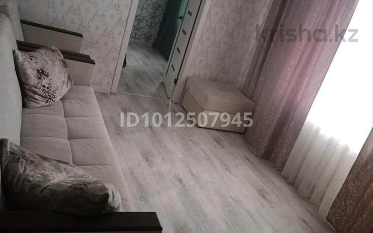 2-комнатная квартира · 48 м² · 8/9 этаж, мкр Новый Город, Ермекова 58 за 11 000 ₸ в Караганде, Казыбек би р-н — фото 2