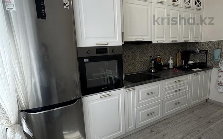 2-комнатная квартира · 62.3 м² · 7/9 этаж, Улы Дала 7/4 за 56 млн ₸ в Астане, Есильский р-н — фото 2