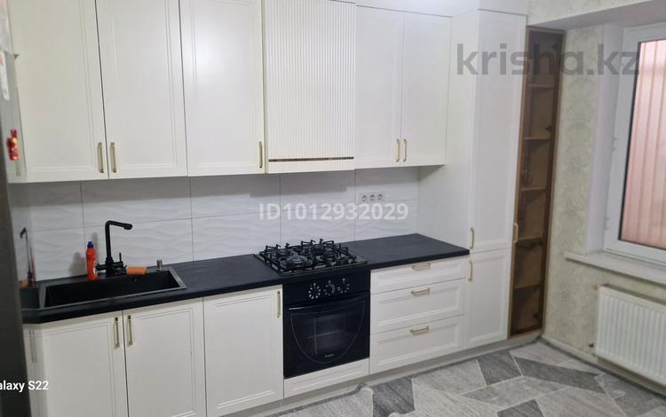 3-комнатная квартира · 90 м², Райымбек 60б — Рядом есть школа и магазин за 350 000 ₸ в Каскелене — фото 3