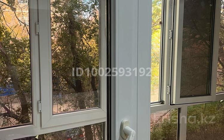 2-бөлмелі пәтер · 48 м² · 3/5 қабат, Абая 56/2, бағасы: 10.3 млн ₸ в Темиртау — фото 2