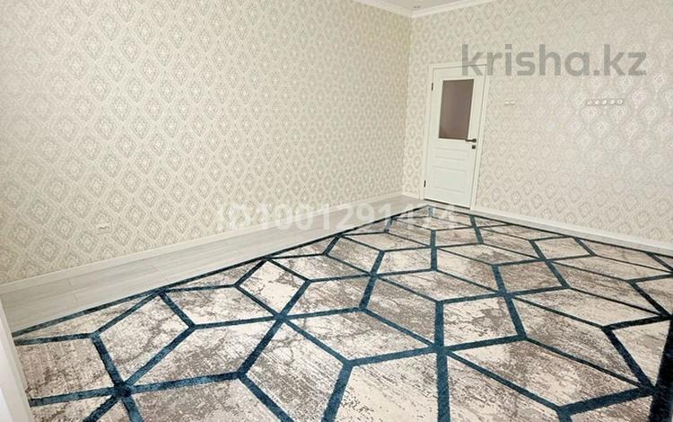 2-бөлмелі пәтер · 79.6 м², 17-ш/а., 17 мкрн 116, бағасы: 28 млн ₸ в Актау, 17-й мкр — фото 2