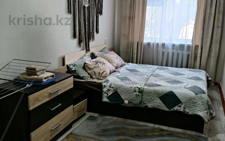 2-комнатная квартира · 42 м², Майкудук, Майкудук, 14й микрорайон 24 за 14 000 ₸ в Караганде, Алихана Бокейханова р-н — фото 12