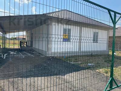 Отдельный дом · 3 комнаты · 70.4 м² · 6 сот., Шагала 19 за 27 млн 〒 в 