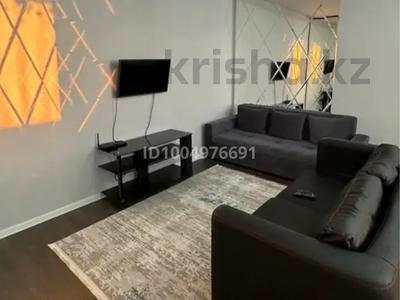 2-бөлмелі пәтер · 54 м² · 6/12 қабат, Тастак-1 м-н, бағасы: 2 500 〒 в Алматы, Ауэзовский р-н