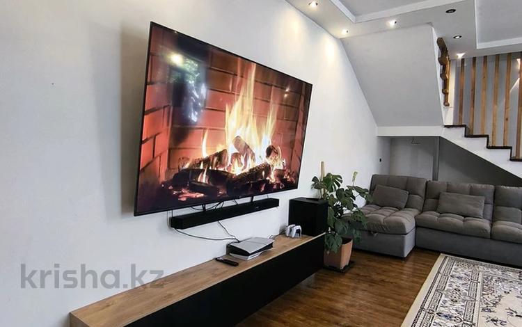 Отдельный дом · 4 комнаты · 220 м² · 4.2 сот., Есенберлина 72 — Парк Горького, Зоопарк за 105 млн 〒 в Алматы, Медеуский р-н — фото 2