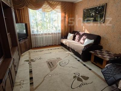 3-комнатная квартира · 62.4 м² · 4/10 этаж, Камзина 352 за 20.7 млн 〒 в Павлодаре