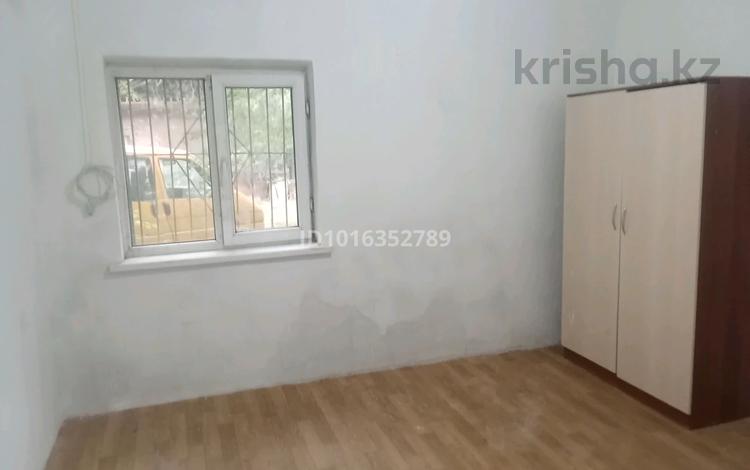 2-комнатная квартира · 45 м² · 1/2 этаж, Абая — Азербаева за 65 000 ₸ в Абай — фото 2