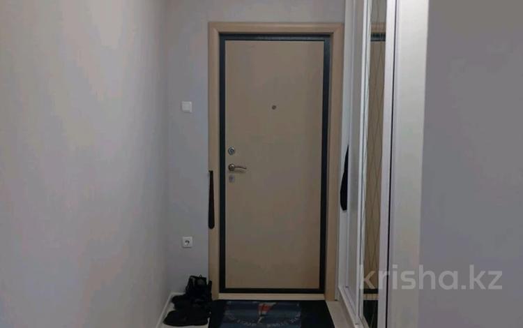 2-бөлмелі пәтер · 52 м² · 4/9 қабат, 4 микр 12, бағасы: 22 млн ₸ в Аксае — фото 2