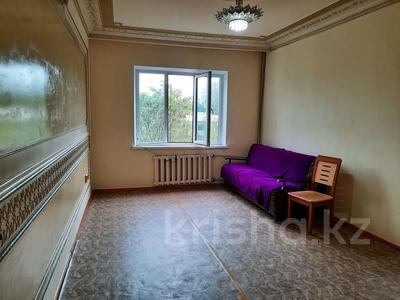 2-комнатная квартира, 52 м², 3/5 этаж, мкр.Карасу 59 за 20 млн 〒 в Шымкенте