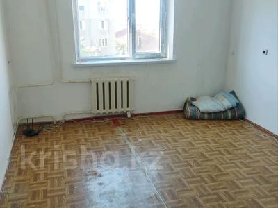 2-бөлмелі пәтер · 55 м² · 4/5 қабат, Байтурсынова 90, бағасы: 110 000 ₸ в Шымкенте, Аль-Фарабийский р-н