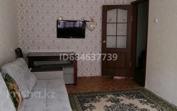 3-комнатная квартира · 64 м² · 1/5 этаж, Беркимбаева 182а — 22мкр за 20 млн ₸ в Экибастузе — фото 2