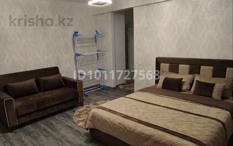 1-комнатная квартира · 34 м² · 4/5 этаж, ул. Аубакира Алимжанова 10 за 12 000 ₸ в Балхаше — фото 2