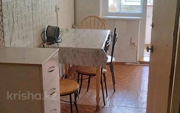 3-бөлмелі пәтер · 60 м² · 3/5 қабат, 3й микрайон, бағасы: 19.5 млн ₸ в Шымкенте — фото 2