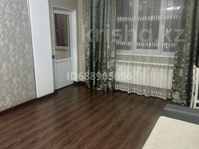 3-комнатная квартира, 120 м², 3/11 этаж помесячно, мкр Жетысу-3 61 за 350 000 〒 в Алматы, Ауэзовский р-н