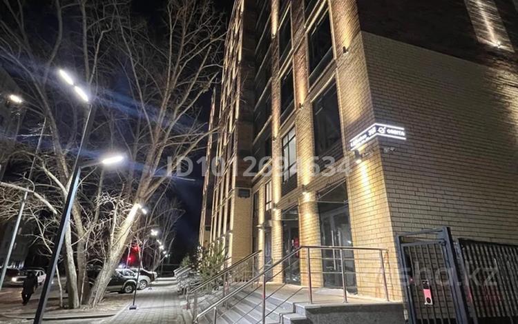2-комнатная квартира · 45 м² · 5/9 этаж, ​Камали Дюсембекова 34/2 за 15 000 ₸ в Караганде, Казыбек би р-н — фото 2