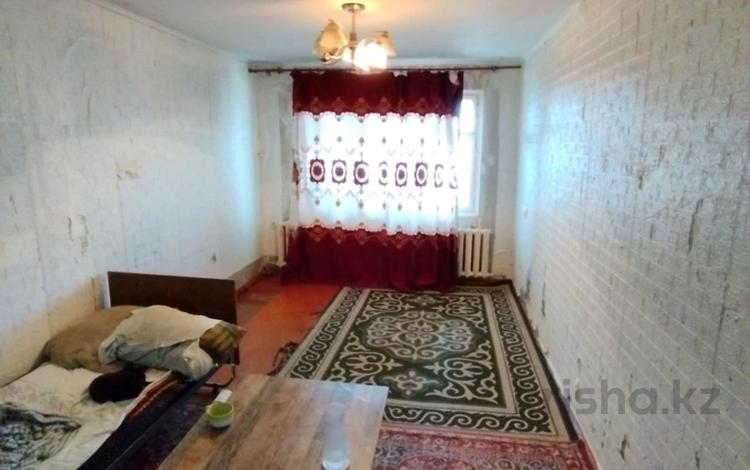 3-бөлмелі пәтер · 60 м² · 5/5 қабат, 16-шағынаудан, бағасы: 15.5 млн ₸ в Шымкенте, Аль-Фарабийский р-н — фото 2
